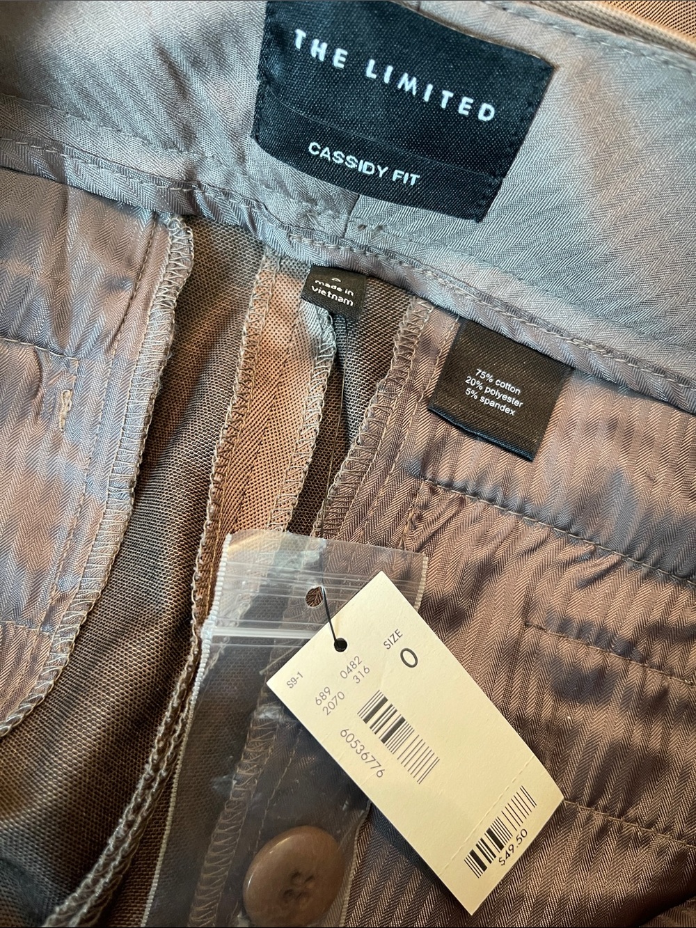 THE LIMITED LIGHT BROWN 14” INSEAM SHORTS - Picture 10 of 11